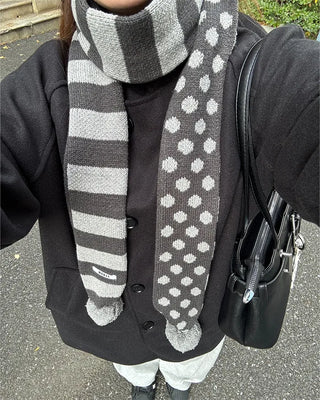 Dot Point Border Scarf