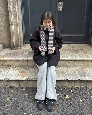 Dot Point Border Scarf