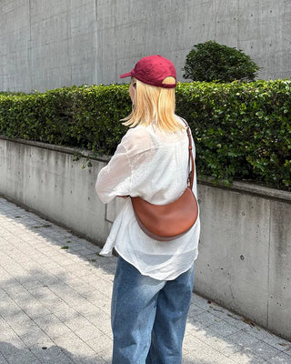 Round hem sheer loose shirt