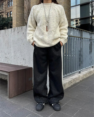 Simple round neck point knit