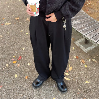 Two-pleat wide slacks