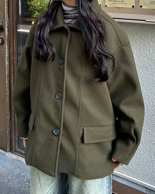 (Unisex) Center Seam Flap Pocket Half Coat