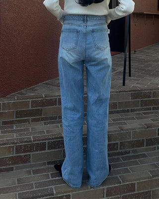 Semi-wide long denim pants
