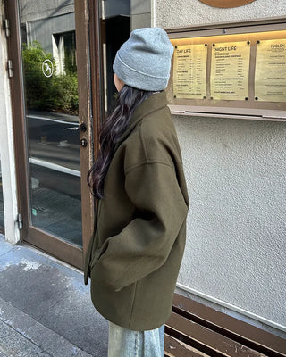 (Unisex) Center Seam Flap Pocket Half Coat
