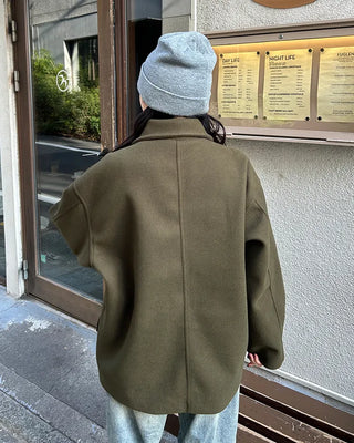 (Unisex) Center Seam Flap Pocket Half Coat