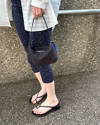 Walnut Button Mini Flower Cropped Leggings