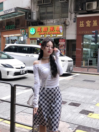 Checked long skirt