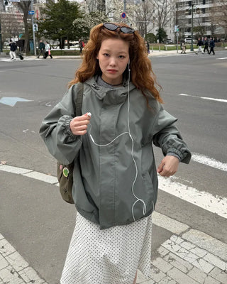 Hooded windbreaker