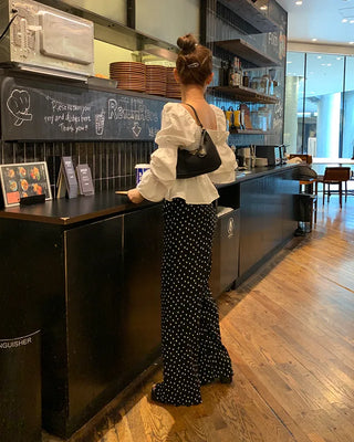 Volume Gathered Blouse