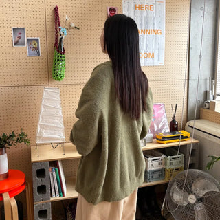 (Unisex) V-neck cardigan