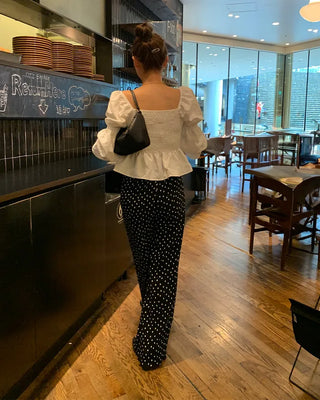 Volume Gathered Blouse