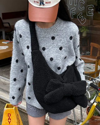 Polka Dot Round Knit