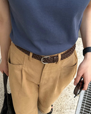 Leather twist belt