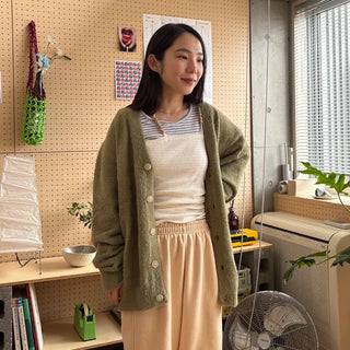 (Unisex) V-neck cardigan