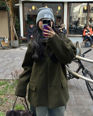(Unisex) Center Seam Flap Pocket Half Coat