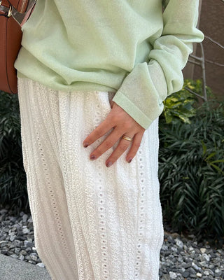 Punching lace stripe easy pants