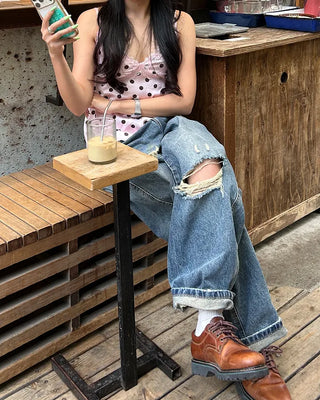 Dot bust cross lace camisole blouse