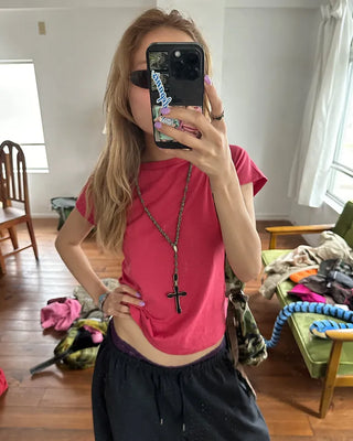 Short-sleeved semi-cropped color T-shirt