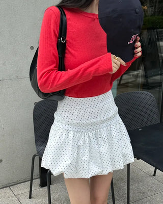 Round perforated long-sleeved T-shirt