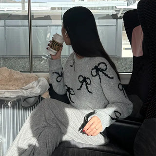 Ribbon Round Knit
