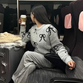 Ribbon Round Knit