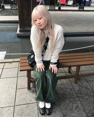 Round neck raglan knit