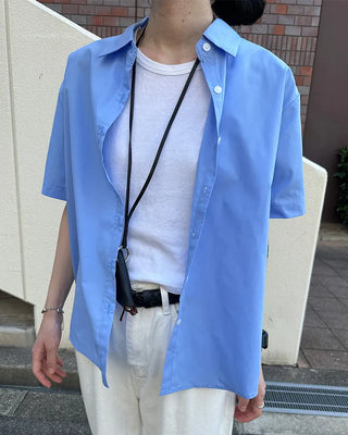 Simple short-sleeved shirt
