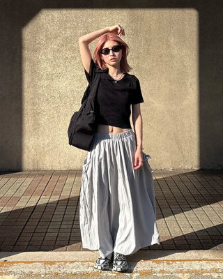 Drawstring pocket volume flared skirt