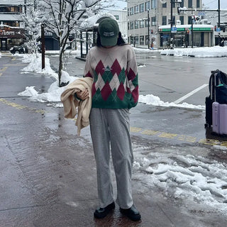 Argyle bicolor knit