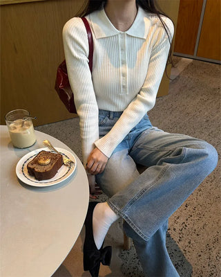 Ribbed collar knit