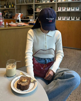 Ribbed collar knit