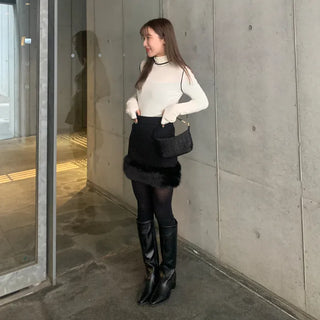 Hem fur mini skirt