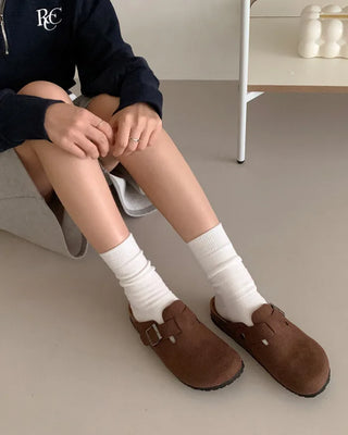 Couple mule sandals