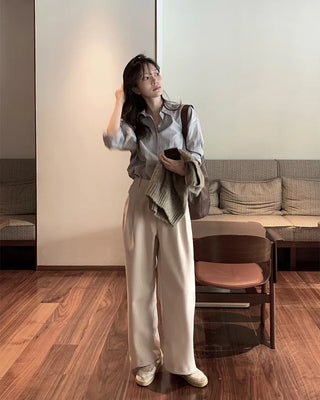 Loose-fit striped shirt