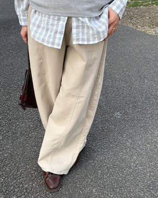 Curved center seam cotton pants