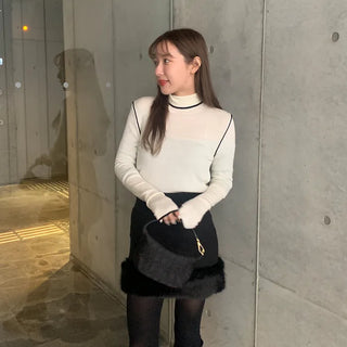 Hem fur mini skirt