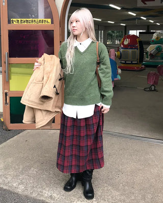 Elastic waist checkered long skirt