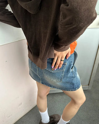 Hip flap pocket mini denim skirt