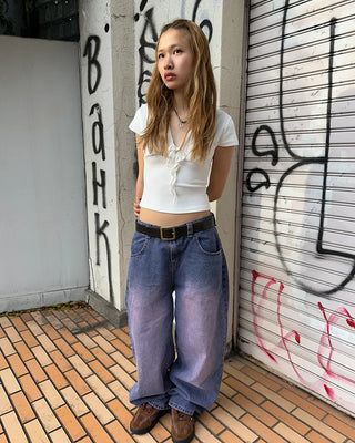 Lace V-neck strap gathered cap sleeve