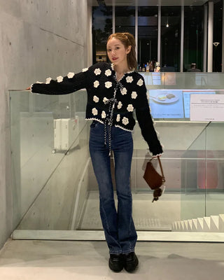 Big Flower Point Knit Cardigan