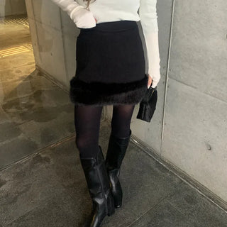 Hem fur mini skirt