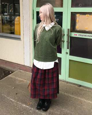 Elastic waist checkered long skirt