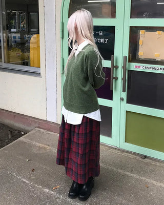Elastic waist checkered long skirt