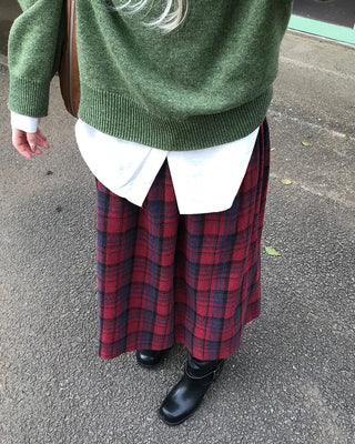 Elastic waist checkered long skirt