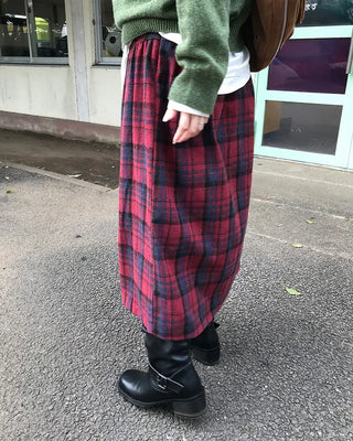 Elastic waist checkered long skirt