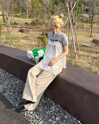 Curved center seam cotton pants