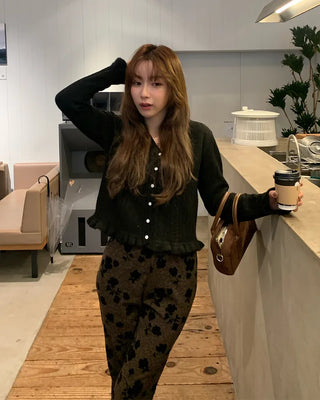 Flower Pattern Slim Fit Knit Bootcut Pants