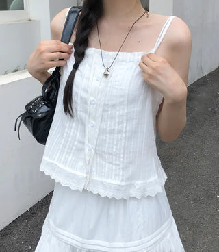 Ribbon sleeveless blouse