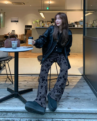 Flower Pattern Slim Fit Knit Bootcut Pants