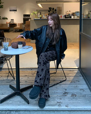 Flower Pattern Slim Fit Knit Bootcut Pants